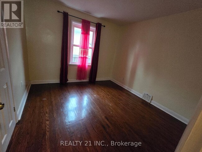 Building Photo - 30 Ordway Rd