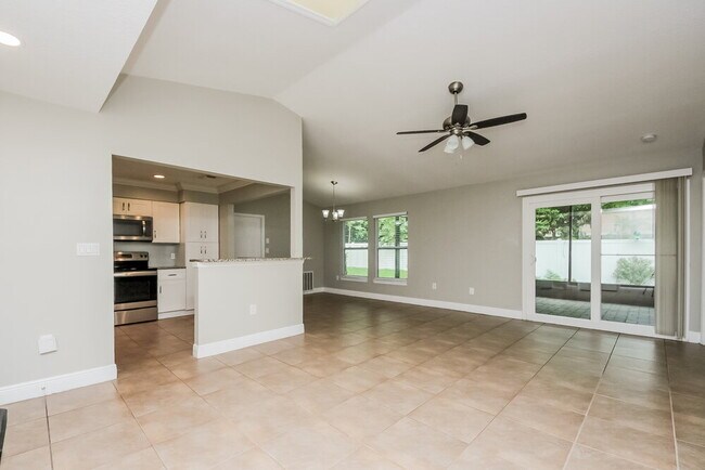 Foto del edificio - 4808 Reginald Rd