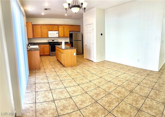 Foto del edificio - 5624 Clotidle Soupert Ct