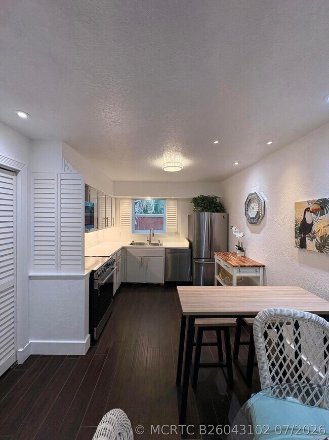 Foto del edificio - 601 SE 5th Ct