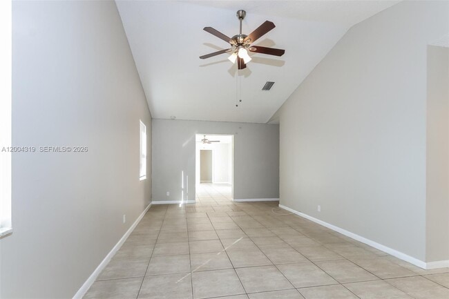 Building Photo - 10404 Oliver Ln