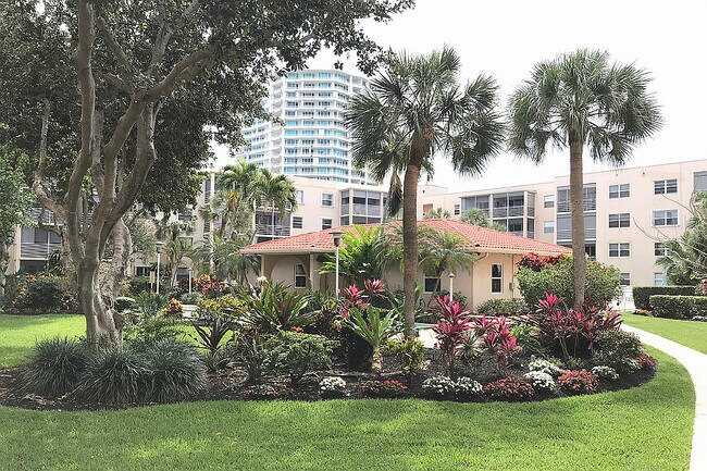 Building Photo - 1541 S Ocean Blvd