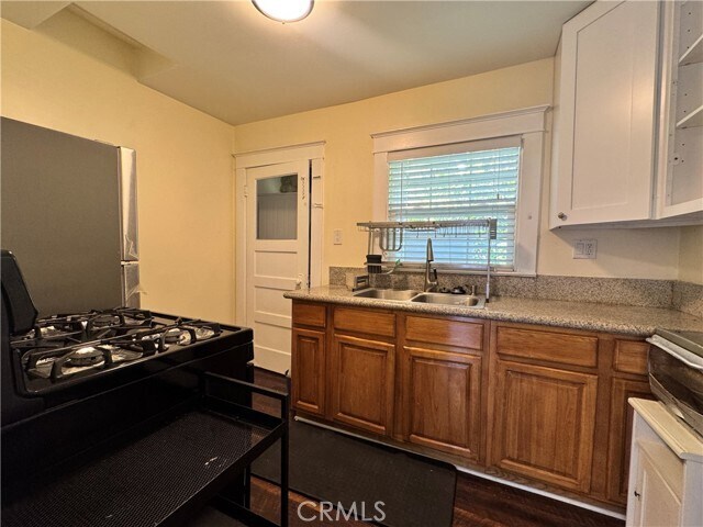 Foto del edificio - 421 Electric Ave