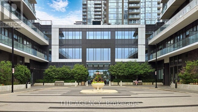 Building Photo - 35 Watergarden Dr