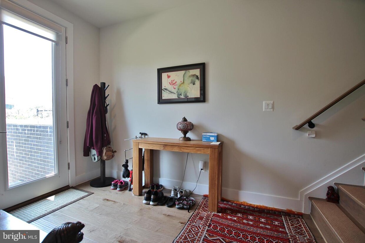 Foto principal - 2815 Eisenhower Ave