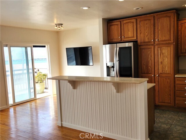 Building Photo - 1203 E Seal Way
