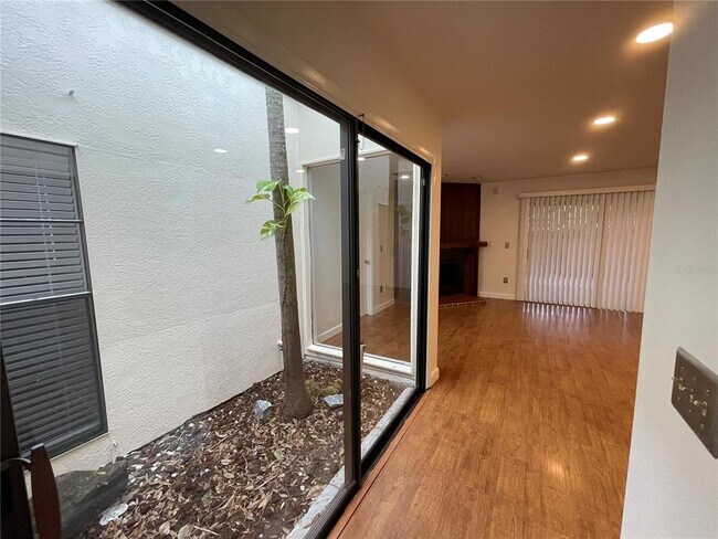 Building Photo - 2381 Flamingo Way