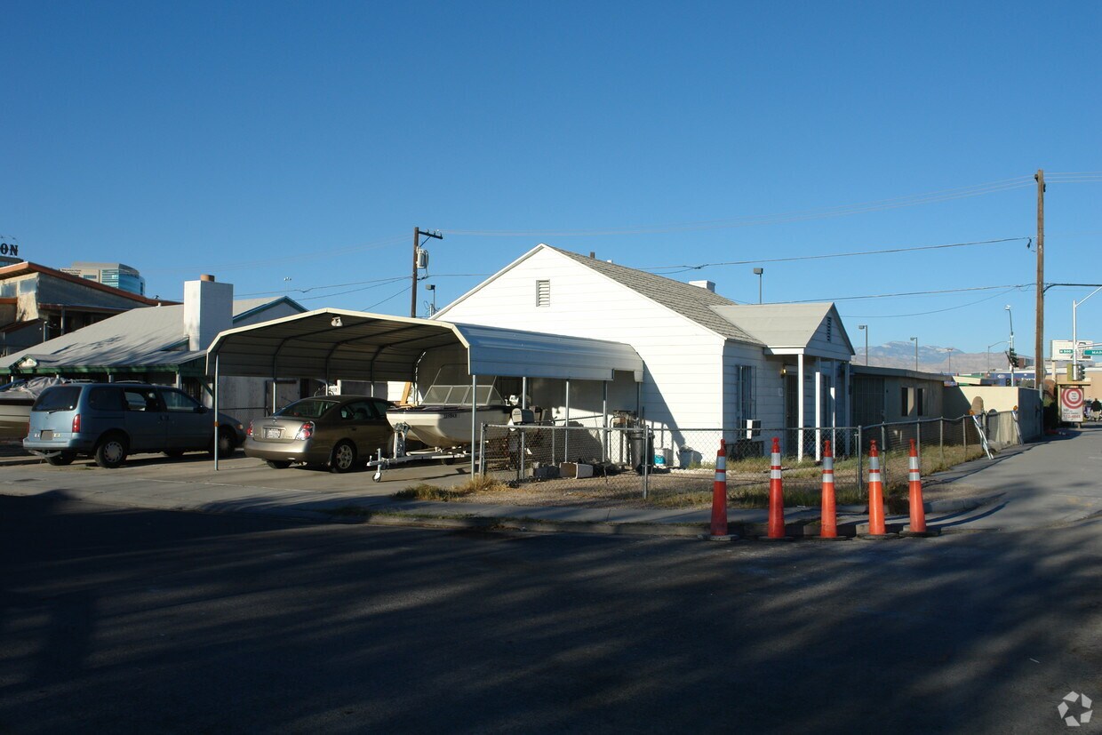 10 Bonanza Rd, Las Vegas, NV 89101 Apartments in Las Vegas, NV