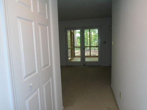 Building Photo - 1101 Lupine Ct