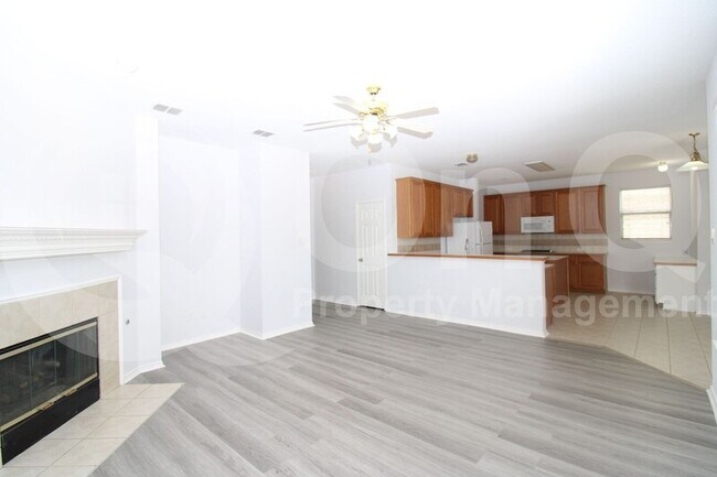 Foto del edificio - 4312 Ridge Point Lane
