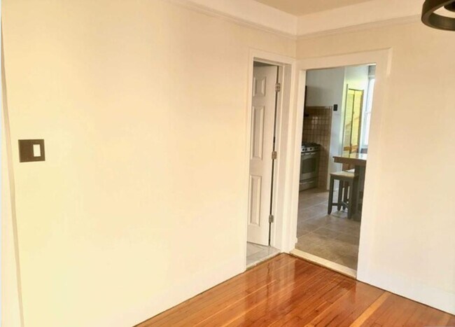 Foto del edificio - 1302 7th St