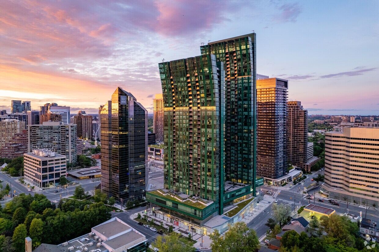 Primary Photo - 4750 Yonge St