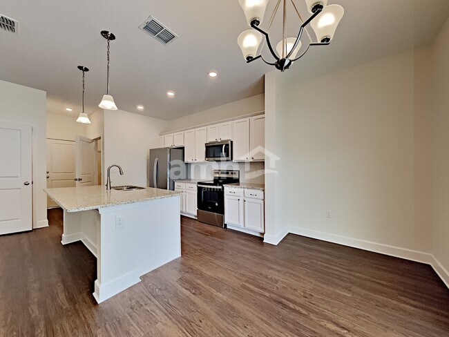 Building Photo - 4604 Birdsong Drive
