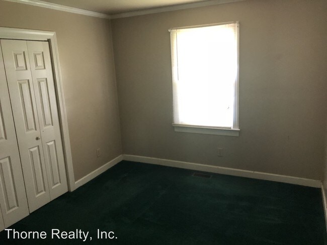 Foto del edificio - 3 br, 1 bath House - 210 Russell Drive