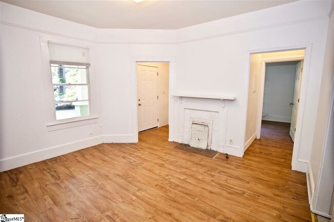 Building Photo - 7 Whitmire St