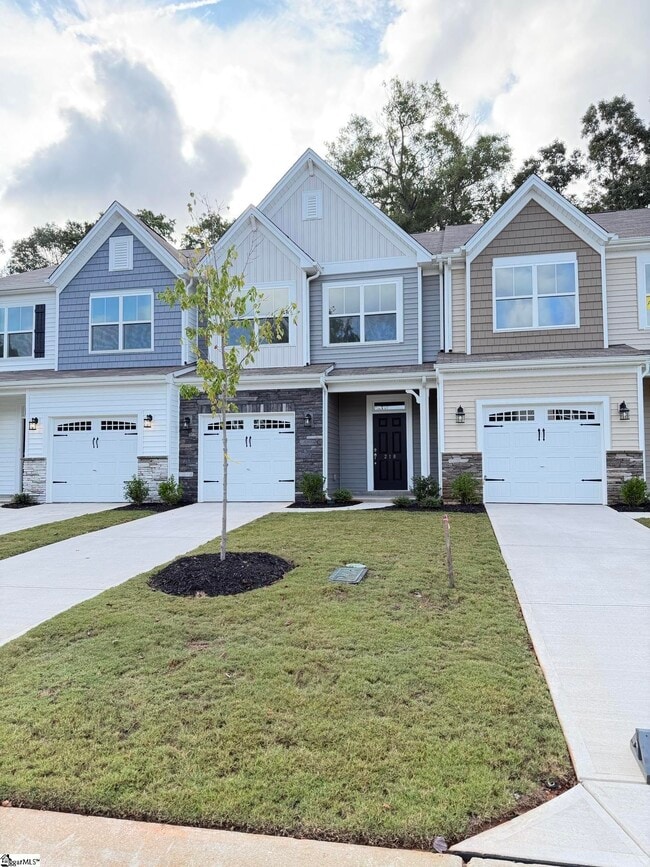 Building Photo - 218 Brochaill Ct