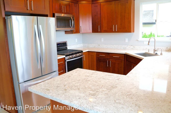 Foto del edificio - 3 br, 3 bath Apartment - 27917 10th Ave S