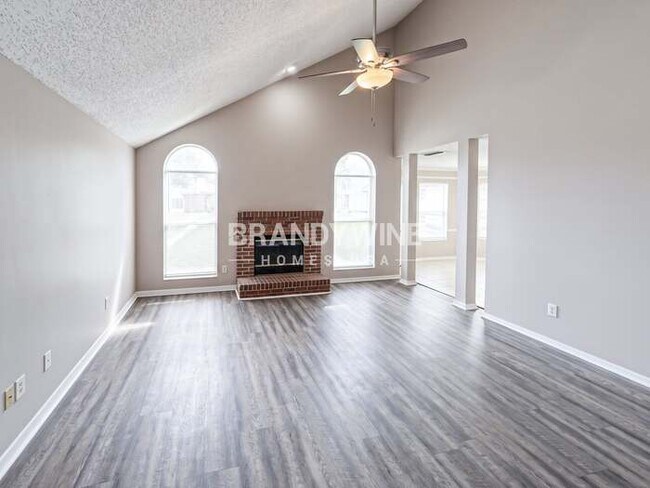 Foto del edificio - 11396 Blossom Ridge Dr