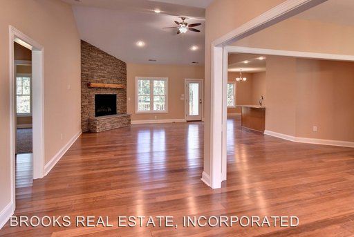 Foto del edificio - 11709 Kings Pond Dr