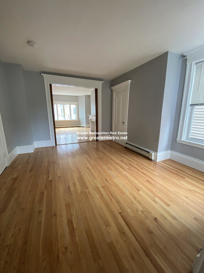 Foto del edificio - 532 E 4th St