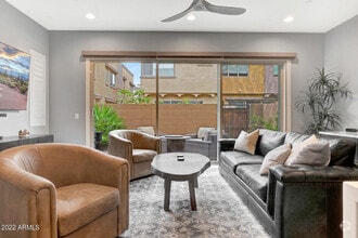 Building Photo - 7444 E Paraiso Dr