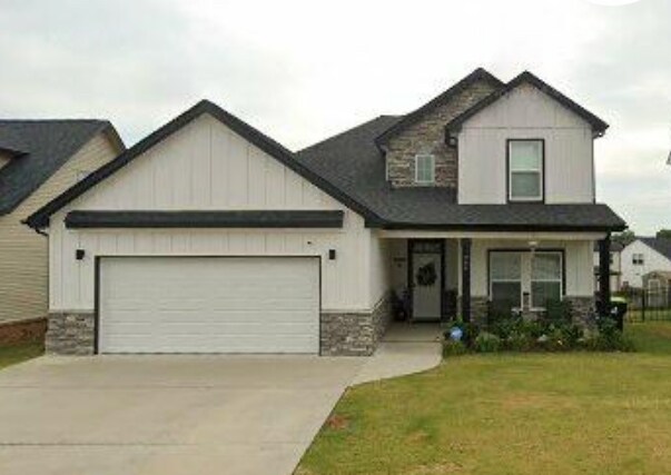 Primary Photo - 964 Princeton Dr