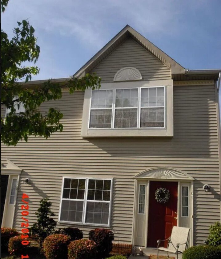 101 Cranbrook Ct, Holmdel, NJ 07733 Townhome Rentals in Holmdel NJ