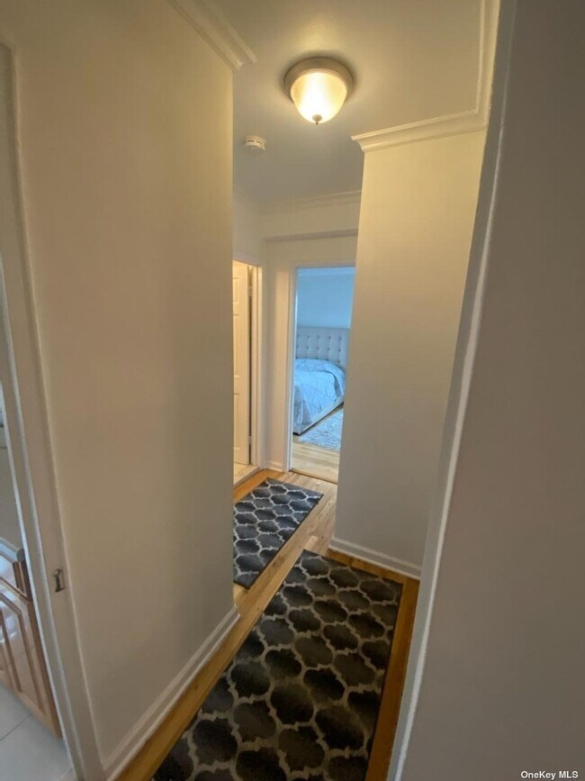 Foto del edificio - 211-02 73rd Ave