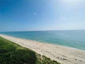 Building Photo - 9400 S Ocean Dr