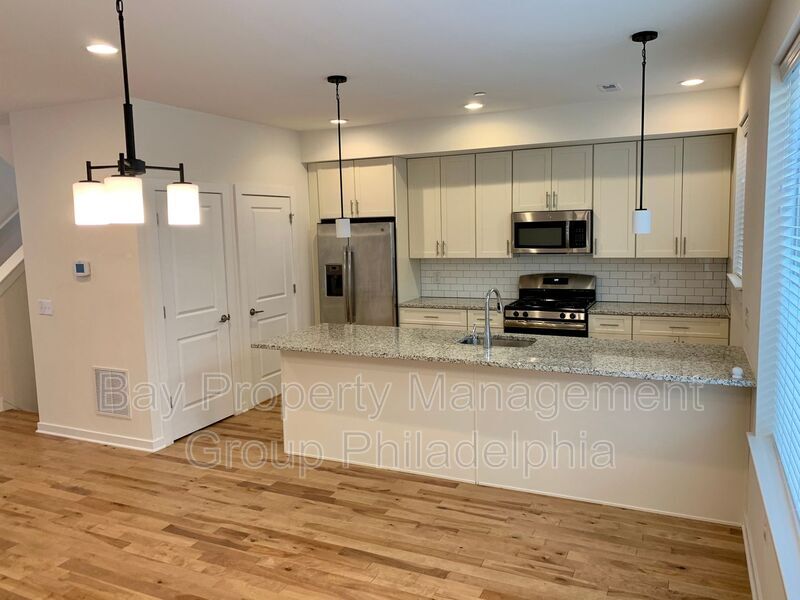 Foto principal - 2108 Kensington Walk