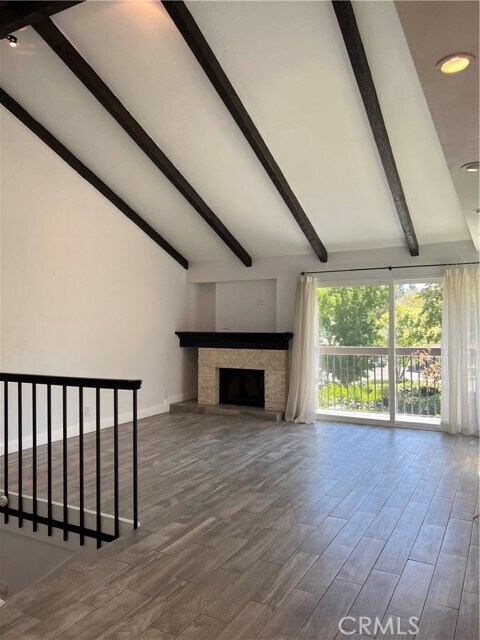 Building Photo - 17523 Cerro Vista Dr