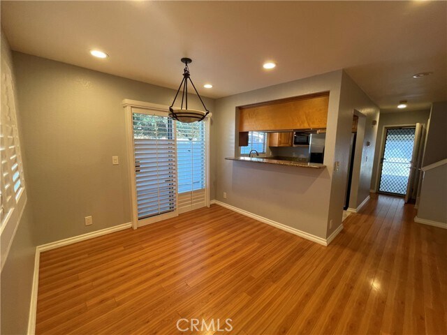 Building Photo - 520 Claraday St