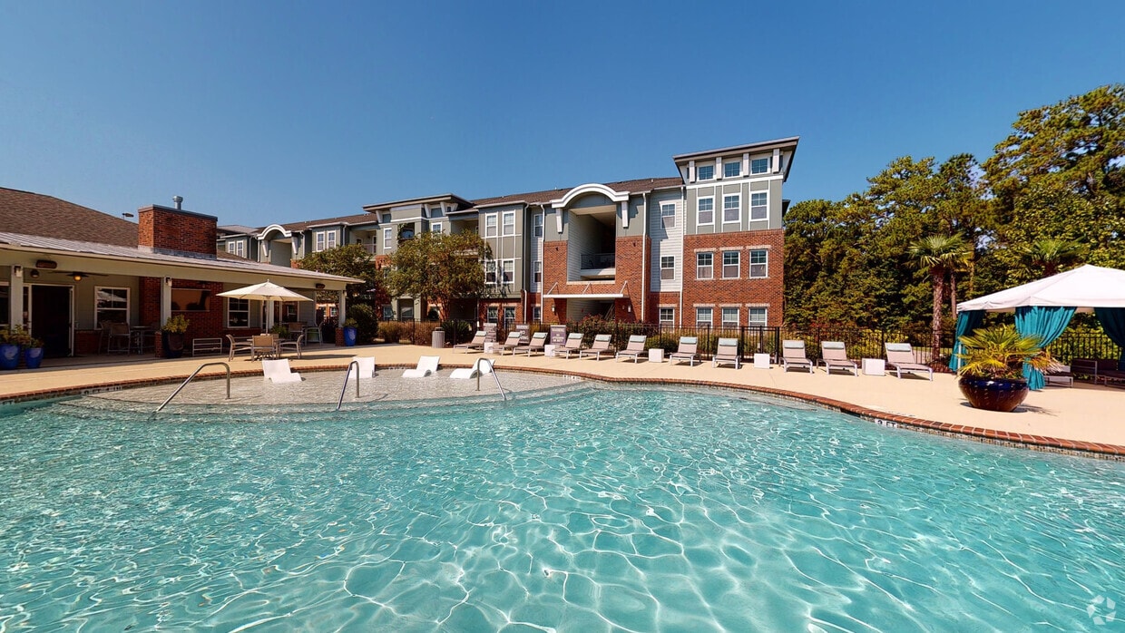 Photo - Hawthorne at the Station Apartments