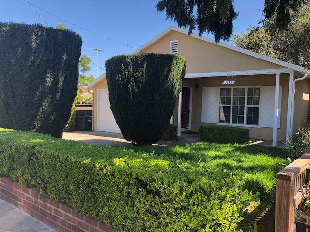 1117 Cedar St  