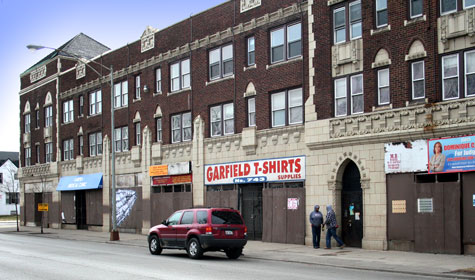 Building Photo - 735-745 W Garfield Blvd