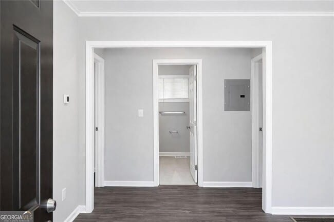 Building Photo - 2146 Brookview Dr NE