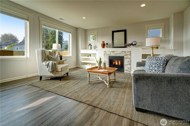 Foto del edificio - Stylish 5-Bed Home in Desirable Bothell ; ...