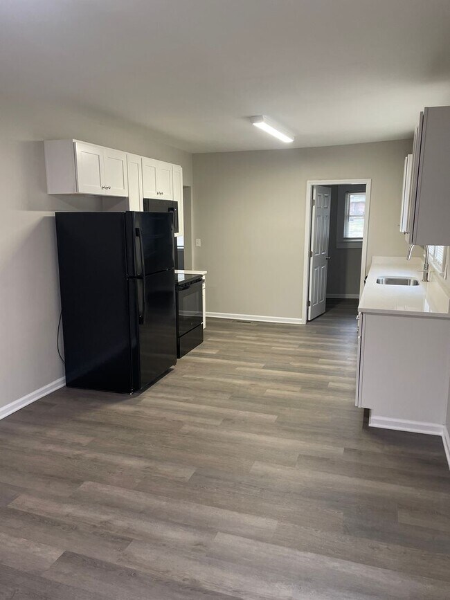 Foto del edificio - 816 Efird St