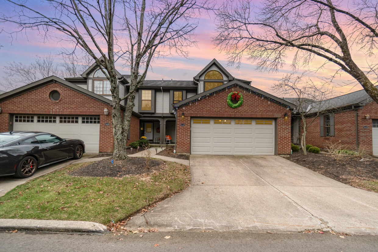 Foto principal - 1632 Shady Cove Ln