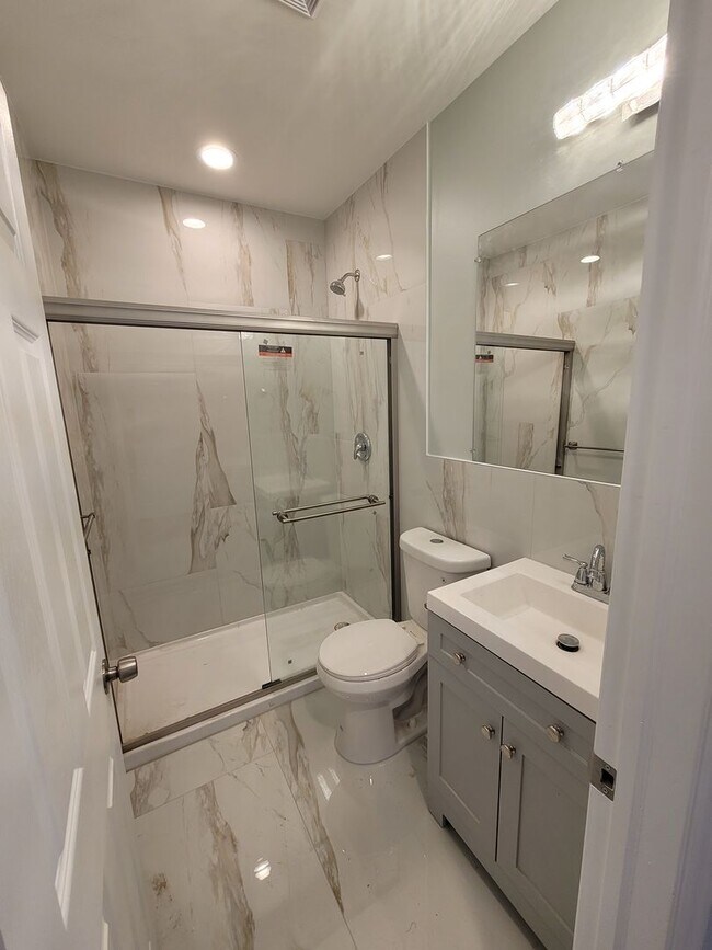 Foto del edificio - 2901 N Calvert St