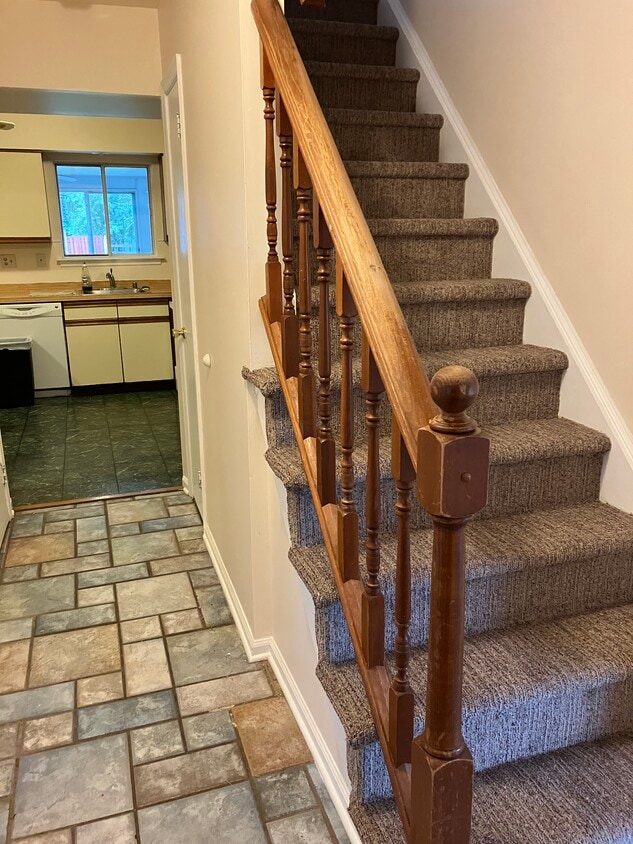 Entrada a la casa - 402 Empoli Dr