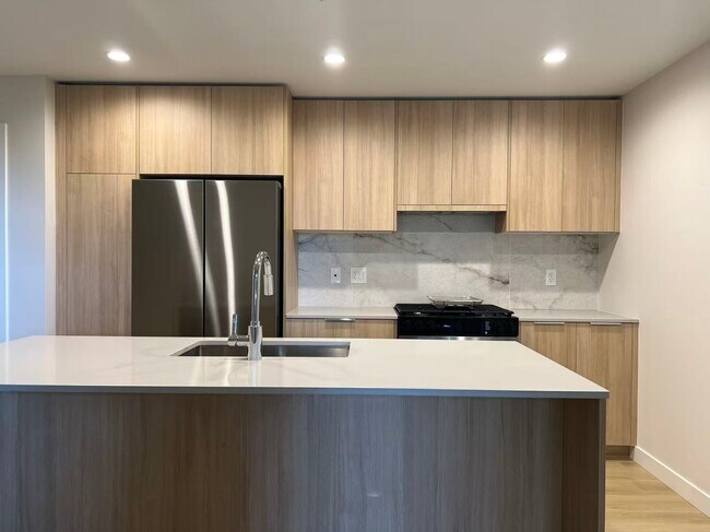 Photo du bâtiment - 20049-20082 82 Ave