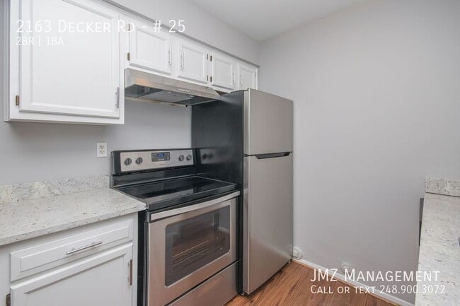 Foto del edificio - 2163 Decker Rd