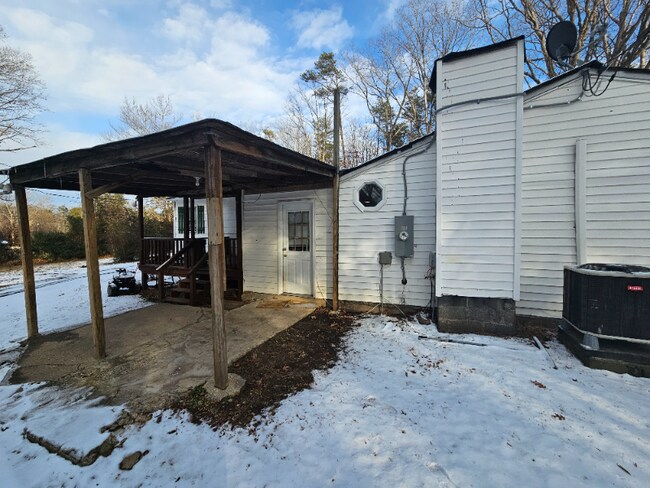 Foto del edificio - 10720 Plank Rd