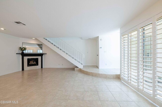 Foto del edificio - 3623 Summershore Ln