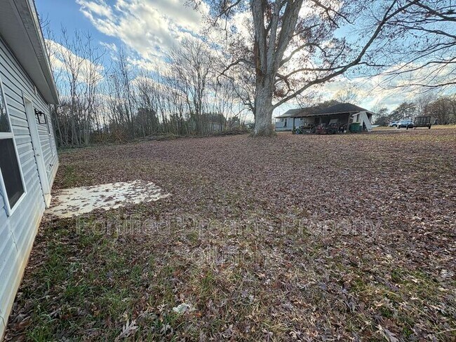 Foto del edificio - 3145 Chapel St