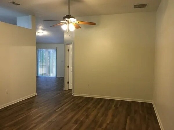 Building Photo - 200 Marisco Way