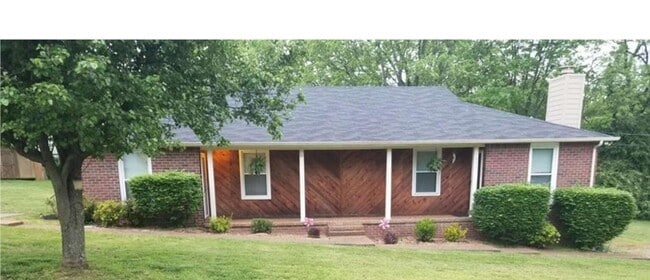 Zero lot line - 111 Cash Ln