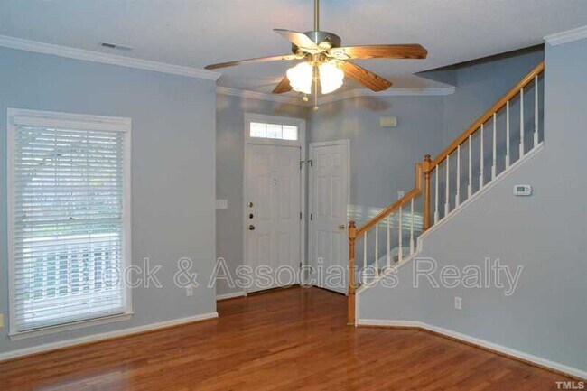 Building Photo - 303 Catlin Rd