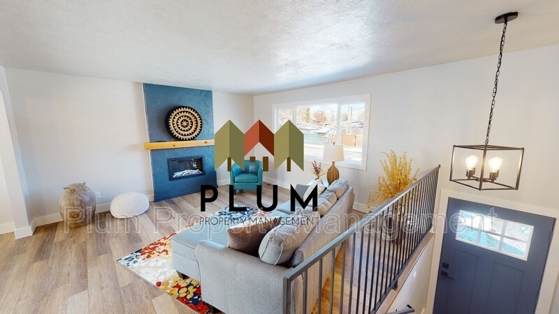 Primary Photo - 3607 Paxson St